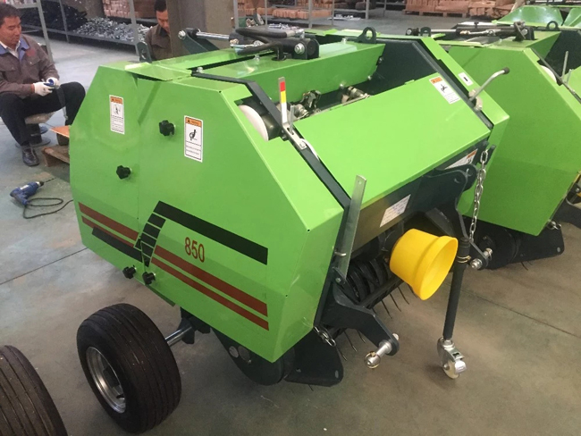 small round baler