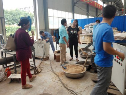 Malaysia clients came to visit GEMCO’s pellet mill factory